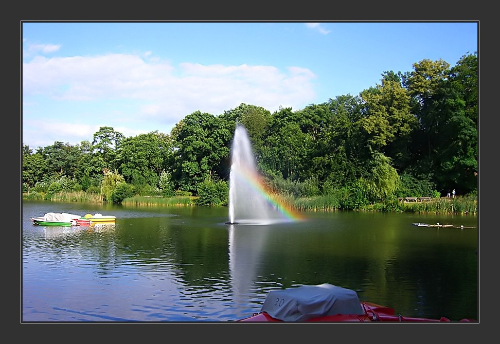 Kurpark-Idylle mit Regenbogen