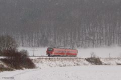 Kurvenlage und Schnee