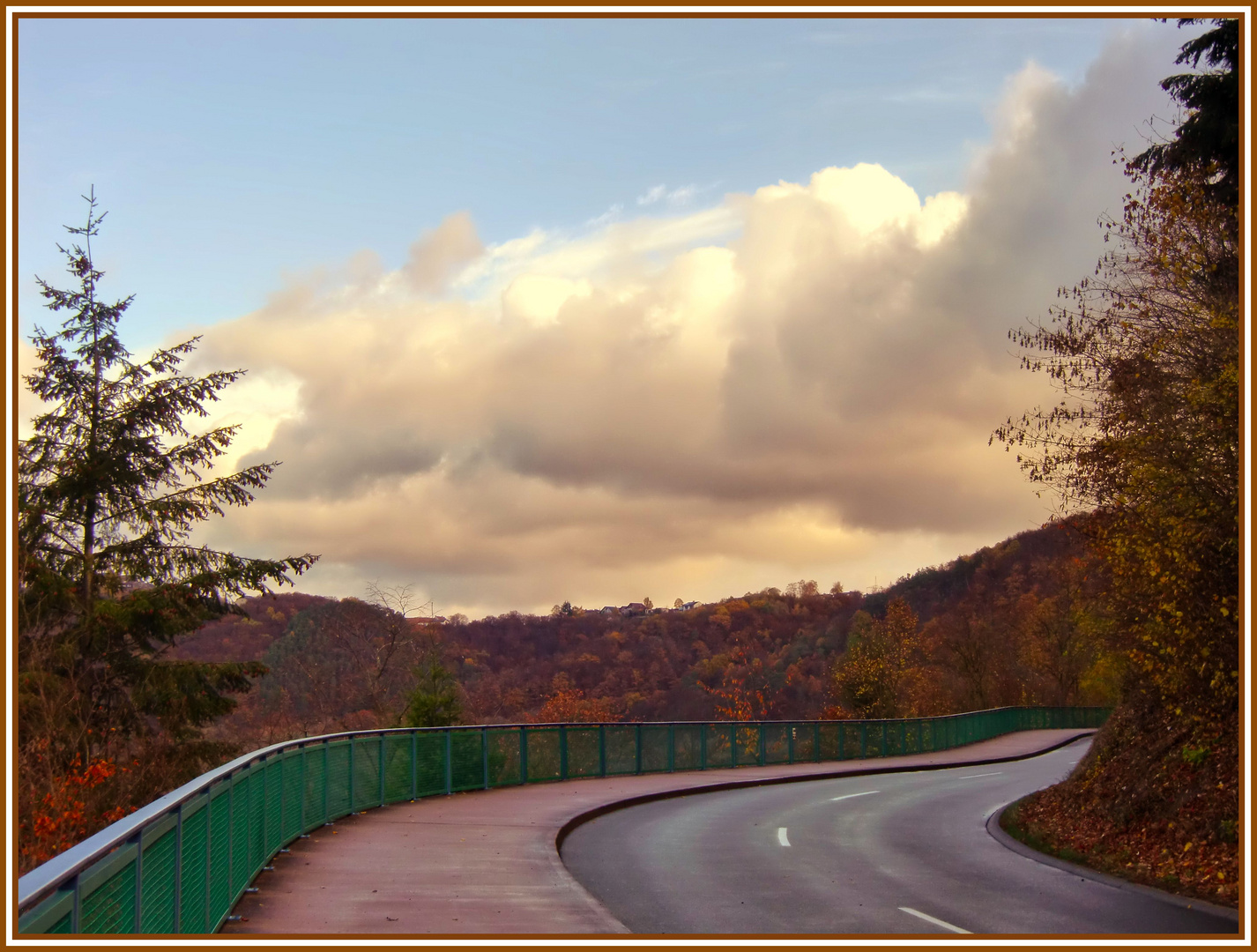 Kurvenreiche Panoramastraße