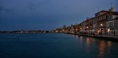 Kurz bevor die Nacht einbricht -  Giudecca Venezia -