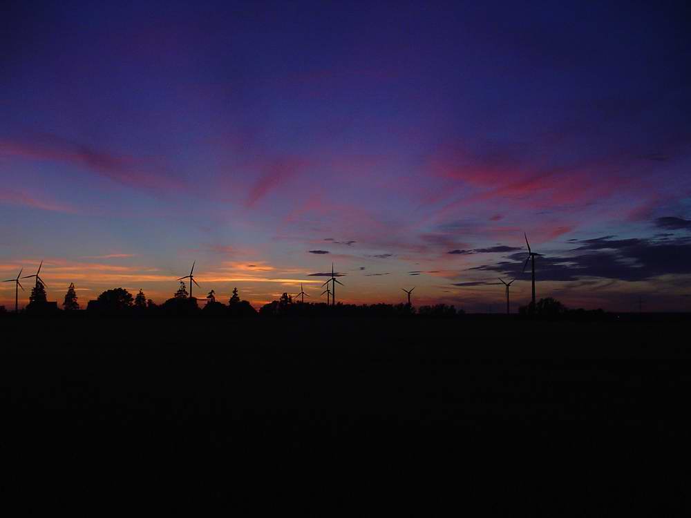 Kurz nach Sonnenuntergang im Sommer