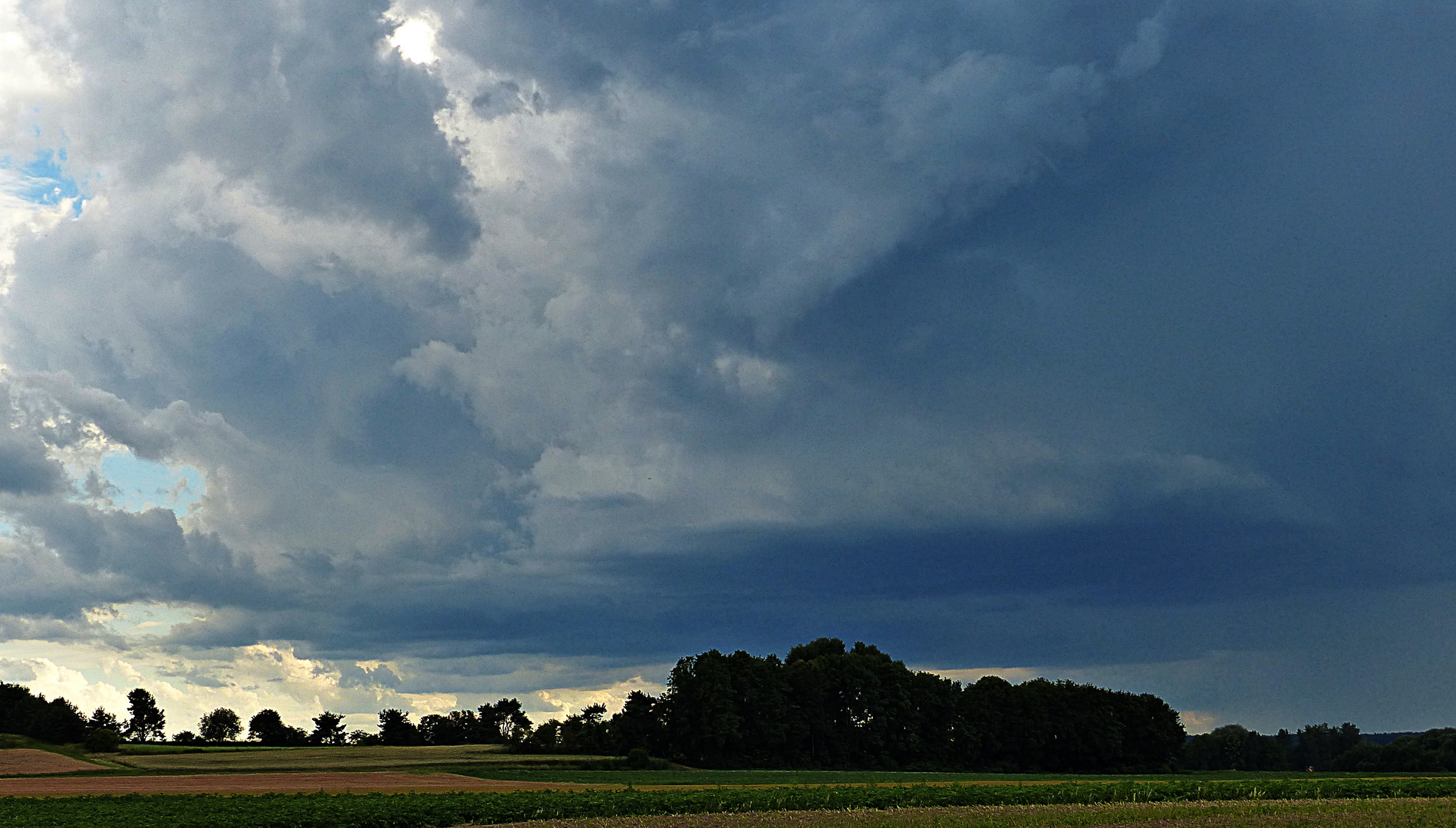 Kurz vor dem Hagel