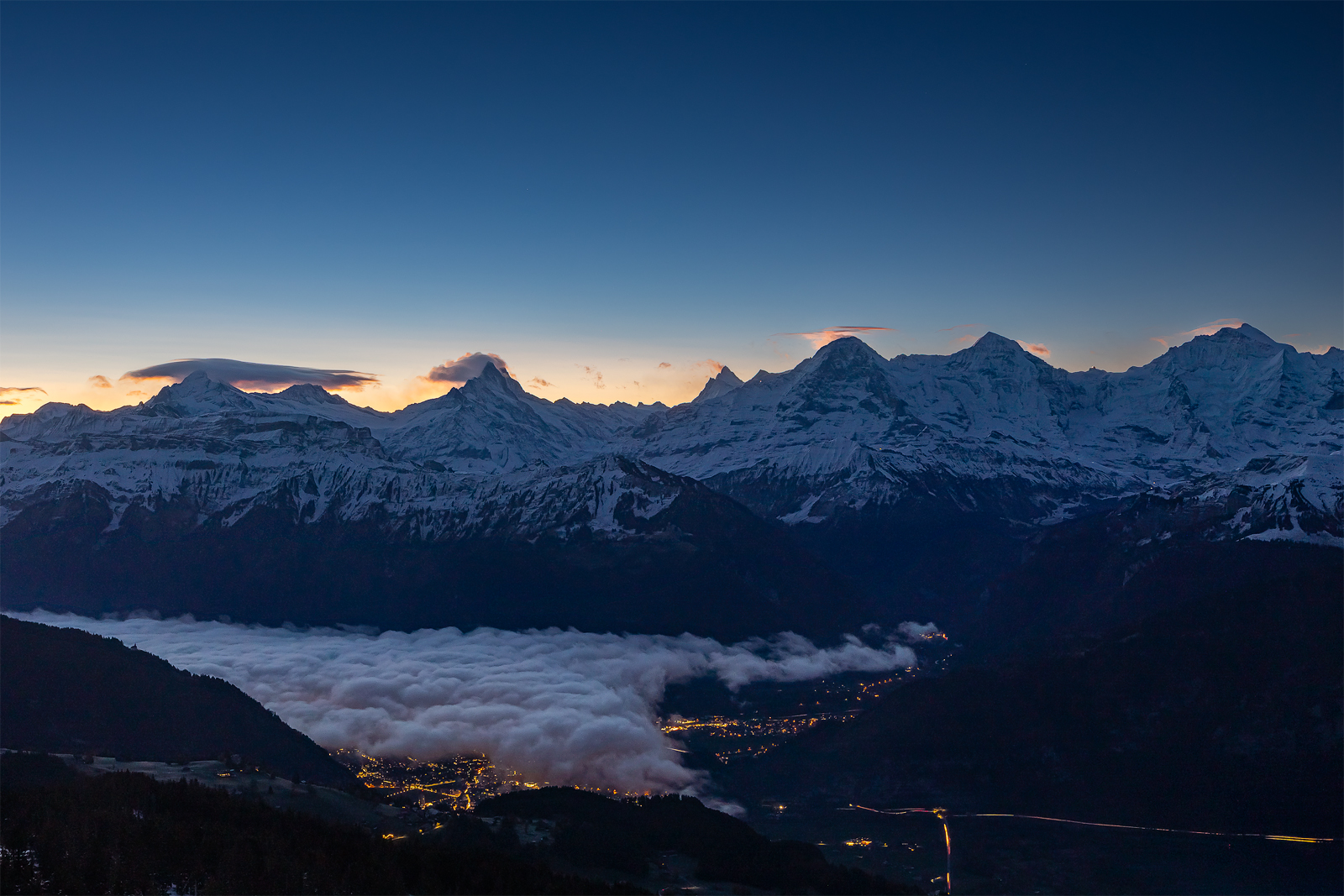 "Kurz vor dem Sonnenaufgang........"