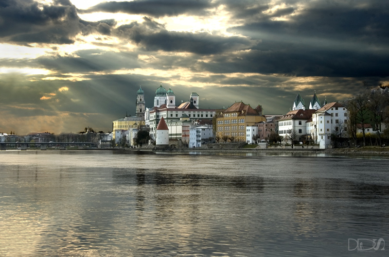 Kurz vor dem Weltuntergang in Passau? Teil 2 überarbeitet