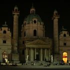 Kurz vor Mitternacht vor der Karlskirche