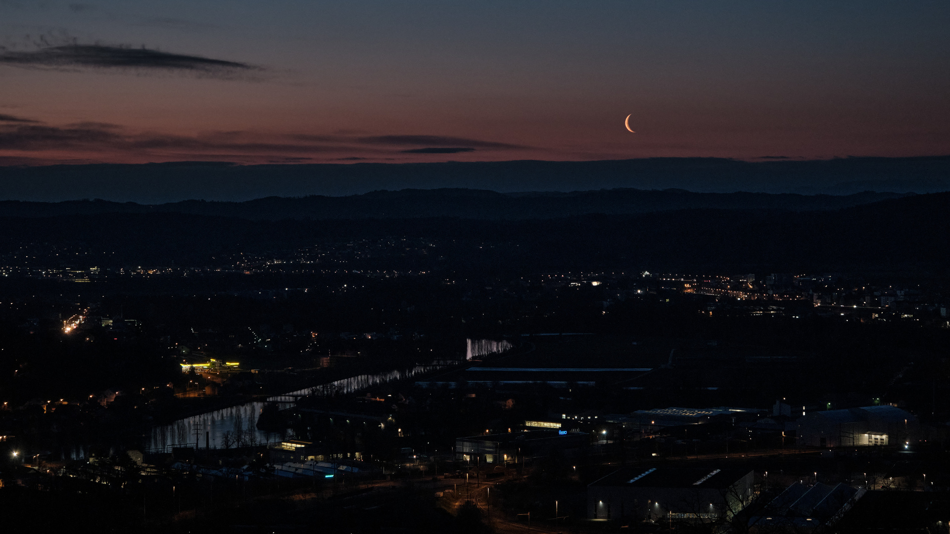 kurz vor Neumond