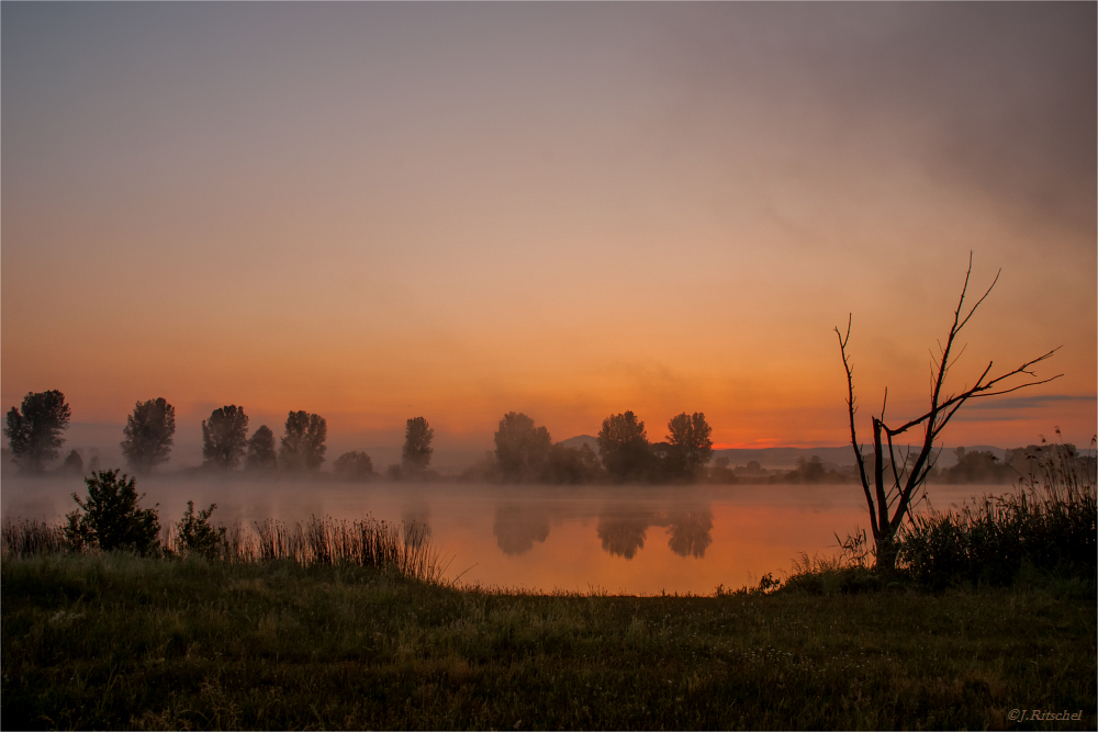 Kurz vor Sonnenaufgang