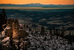 Kurz vor Sonnenaufgang auf dem Dreisessel im Bayerischen Wald