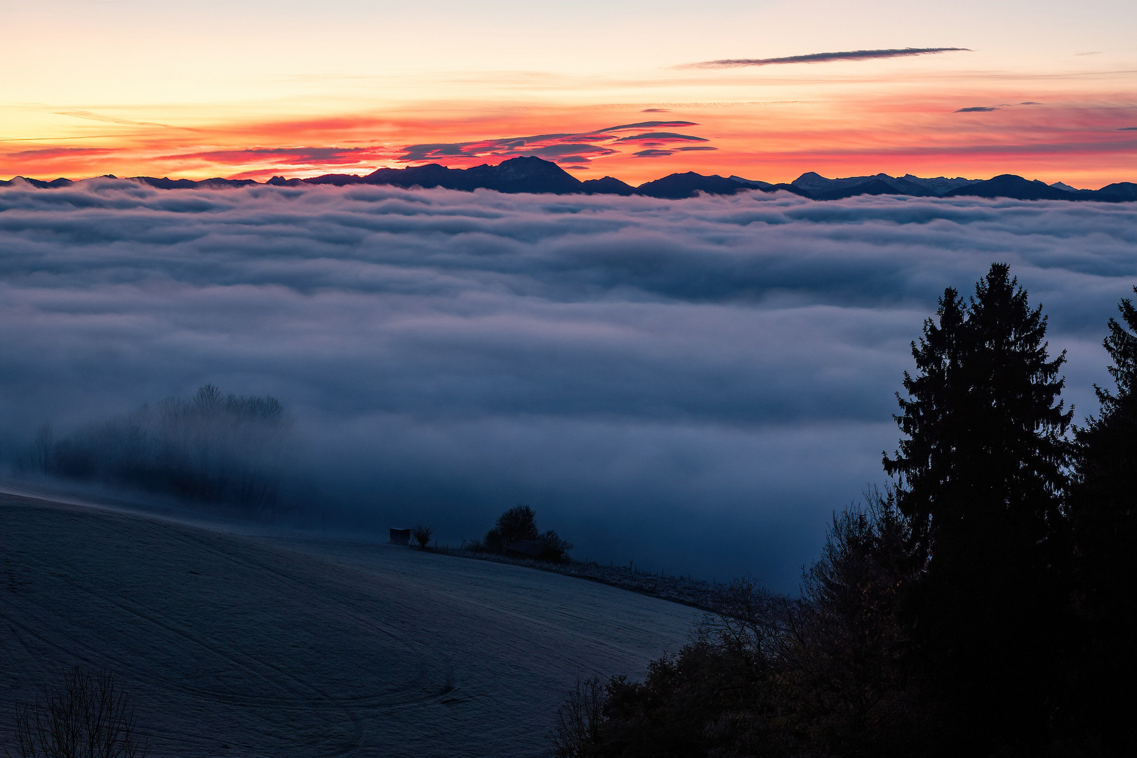 kurz vor Sonnenaufgang