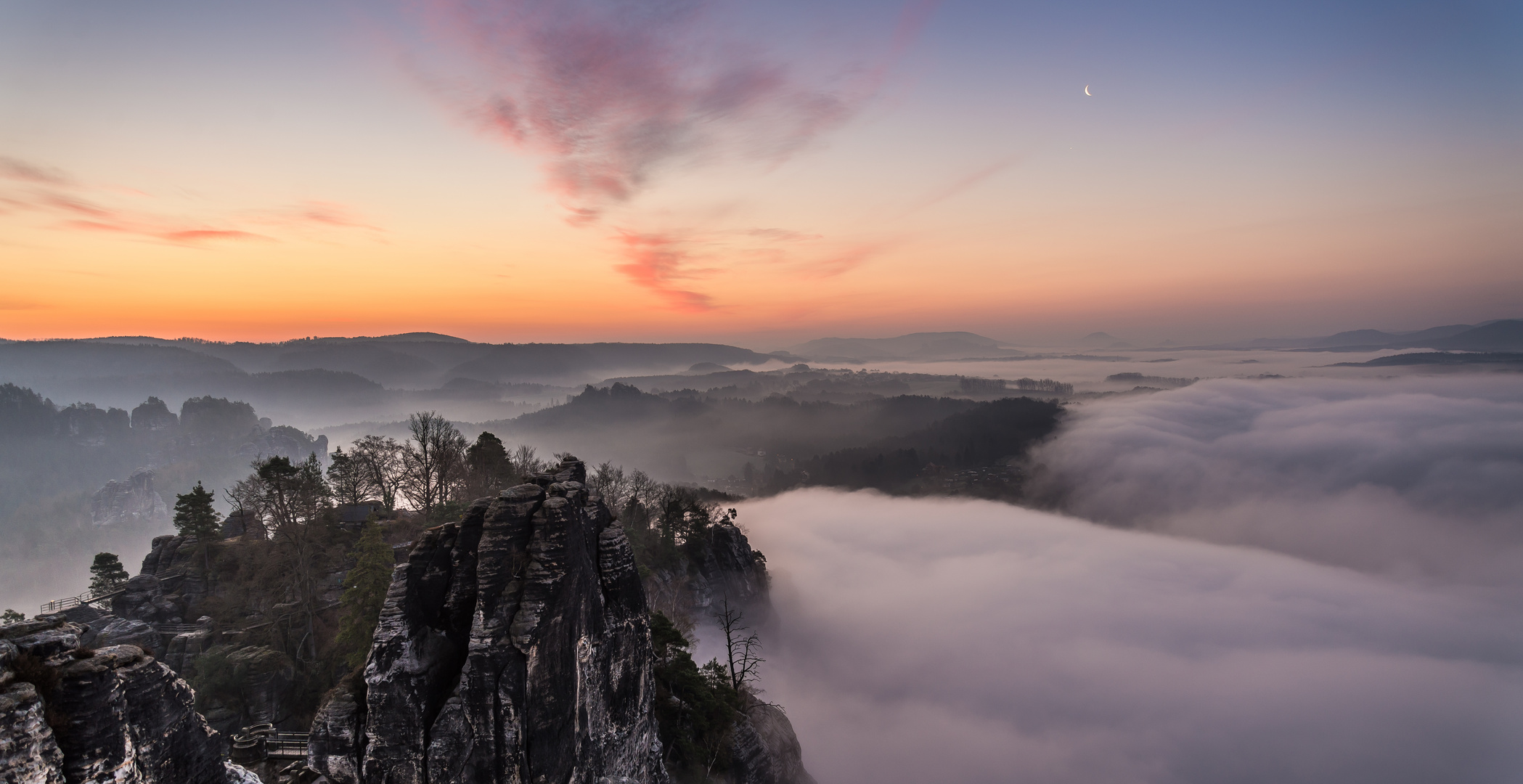 Kurz vor Sonnenaufgang