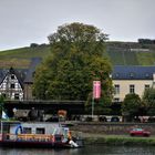 Kurzurlaub an der Mosel 2021- Schiffsausflug nach Koblenz: Winningen mit der Evangelischen Kirche
