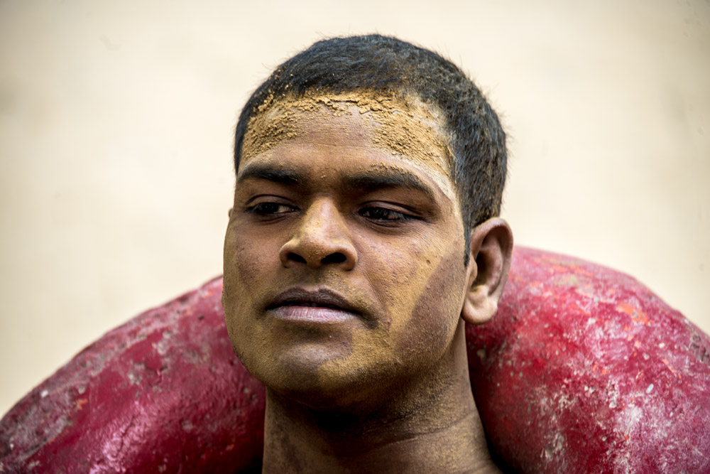 Kushti-Kämpfer in Varanasi