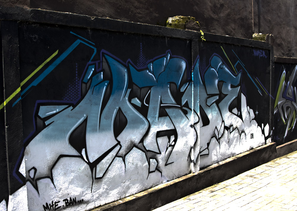 kuta-graffiti