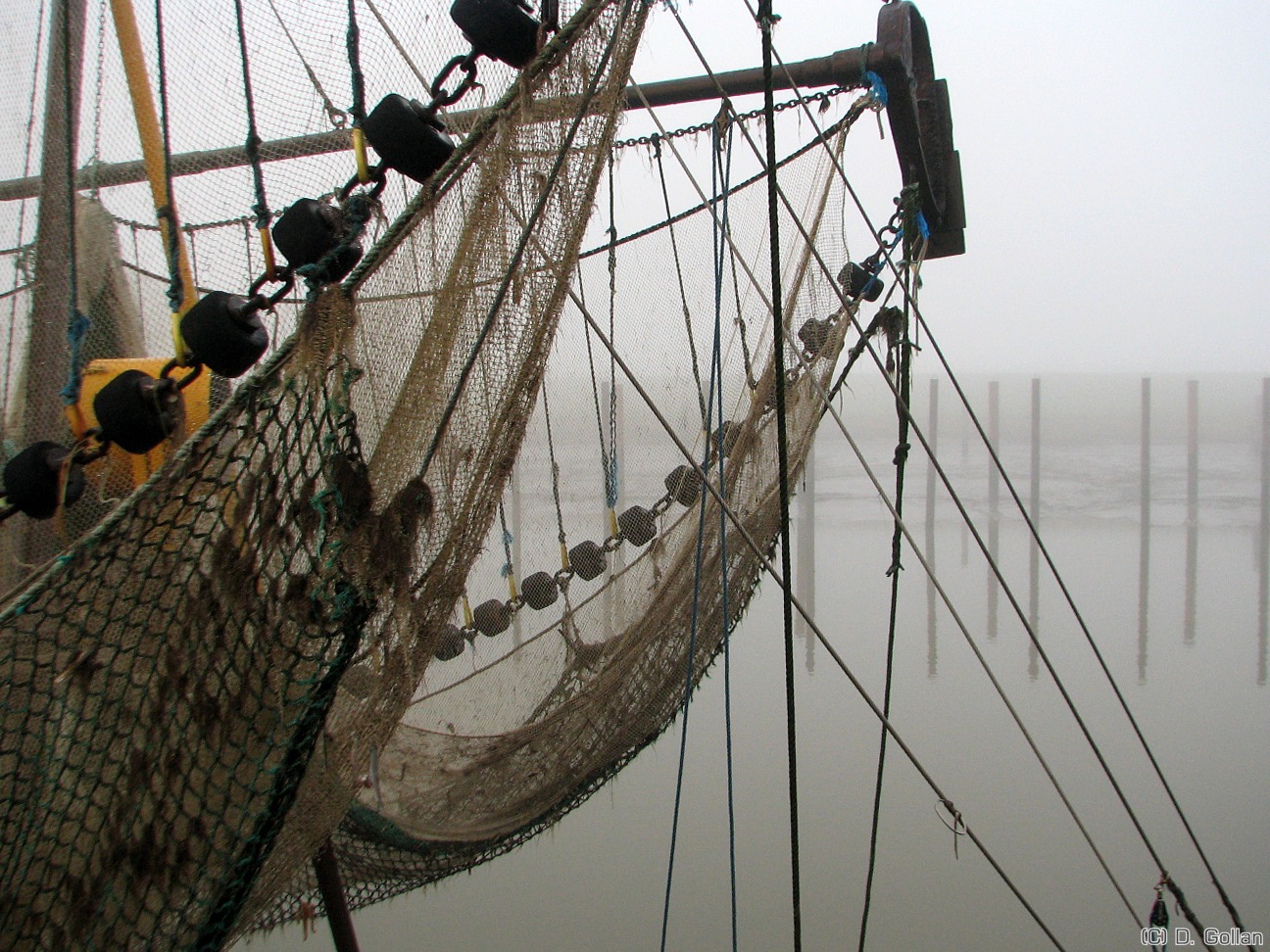 Kutter im Nebel (Hafen Dangast - Jadebusen)