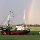 KUTTER MIT REGENBOGEN - Seefahrt maritime Motive an und auf See