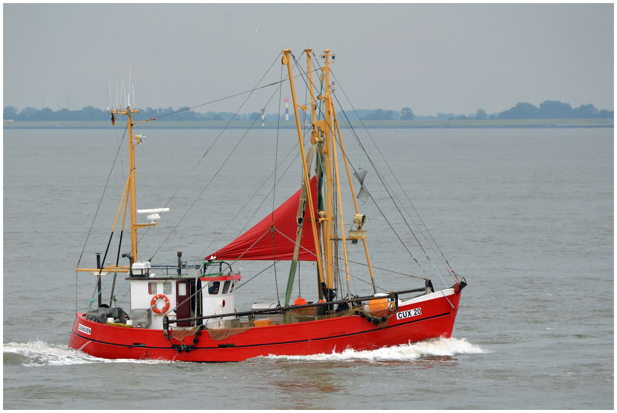 Kutter vor Cuxhaven Foto & Bild schiffe und seewege, boote, verkehr