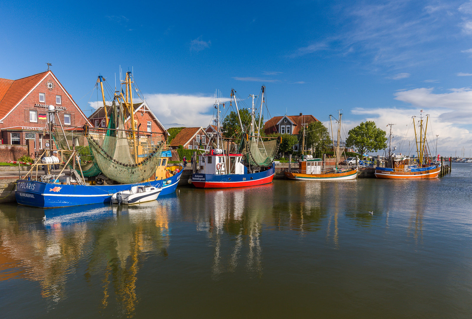 Kutterhafen in Neuharlingersiel