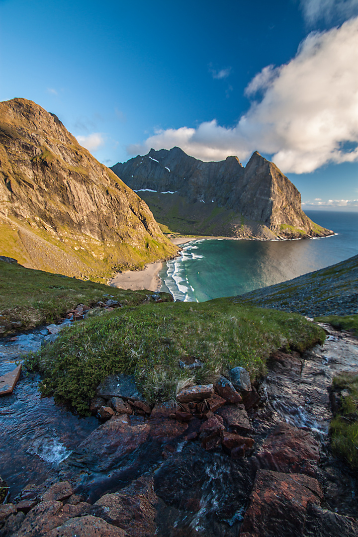 Kvalvika Beach