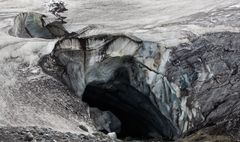 [ … Kverkfjöll - Gletscherhöhle ]