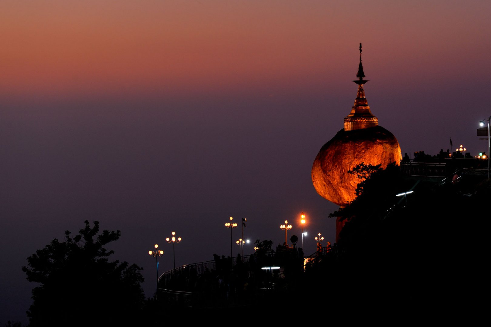 Kyaiktiyo Pagoda