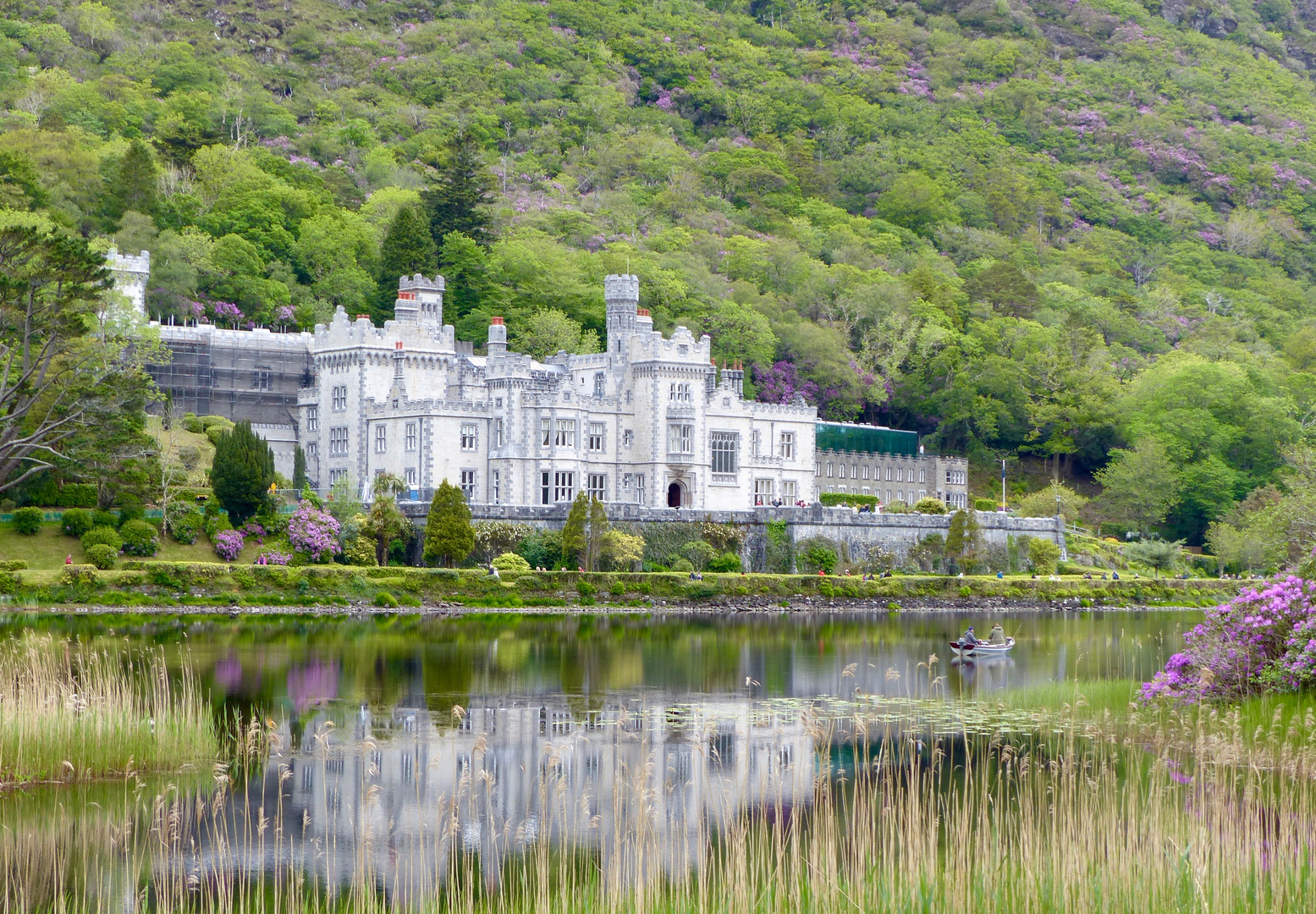 Kylemore Abbey in Connemara / Irland