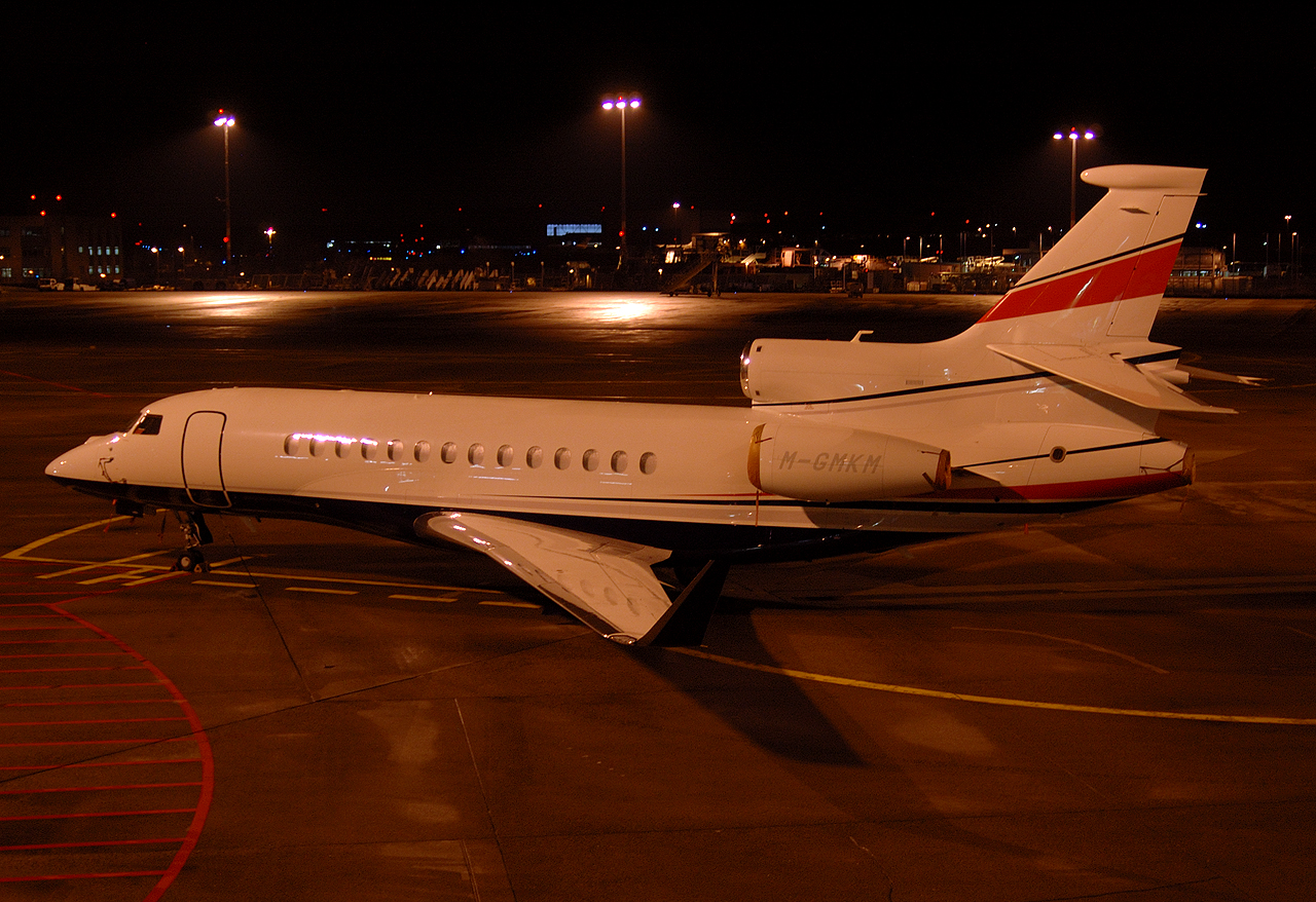 Kylie Minogues Dassault Falcon 7X