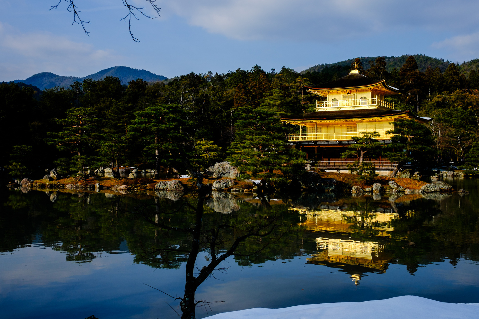 Kyoto Kinkakuji der Goldene Tempel