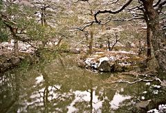 Kyoto: Spiegelungen im See (MW 1997/2 - jq)
