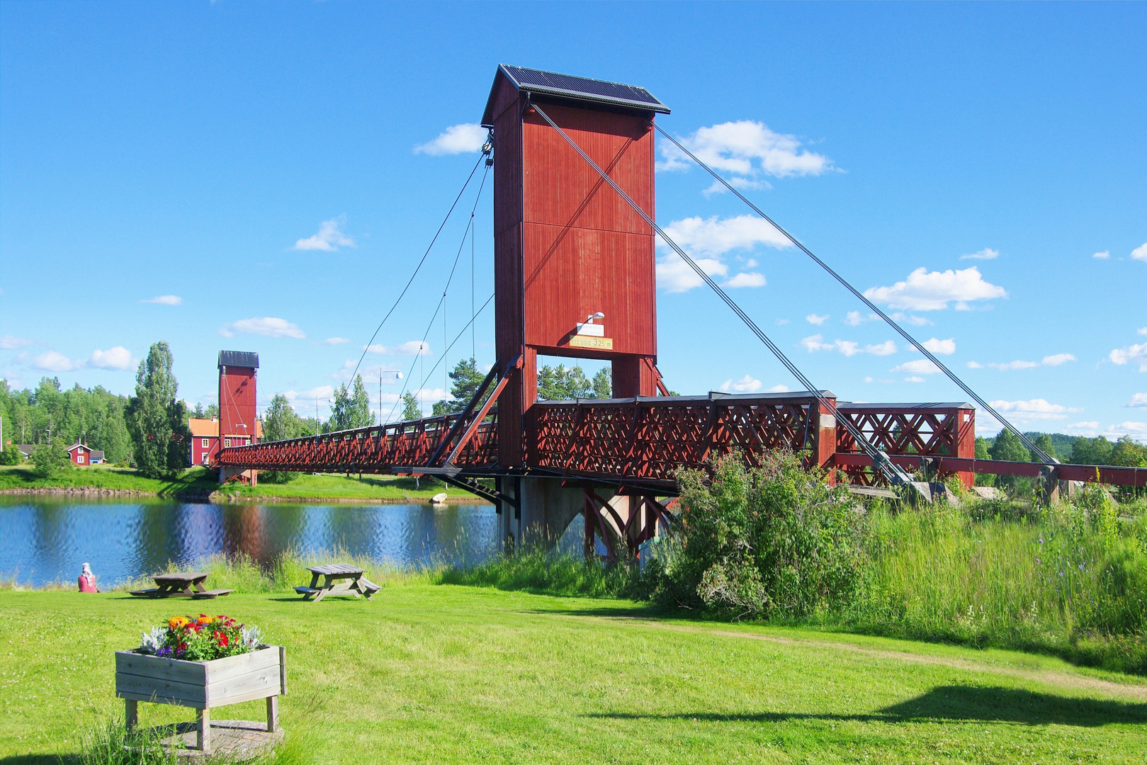 Kyrkbron (Kirchenbrücke) in Dala-Floda über den Fluss Västerdalsälven