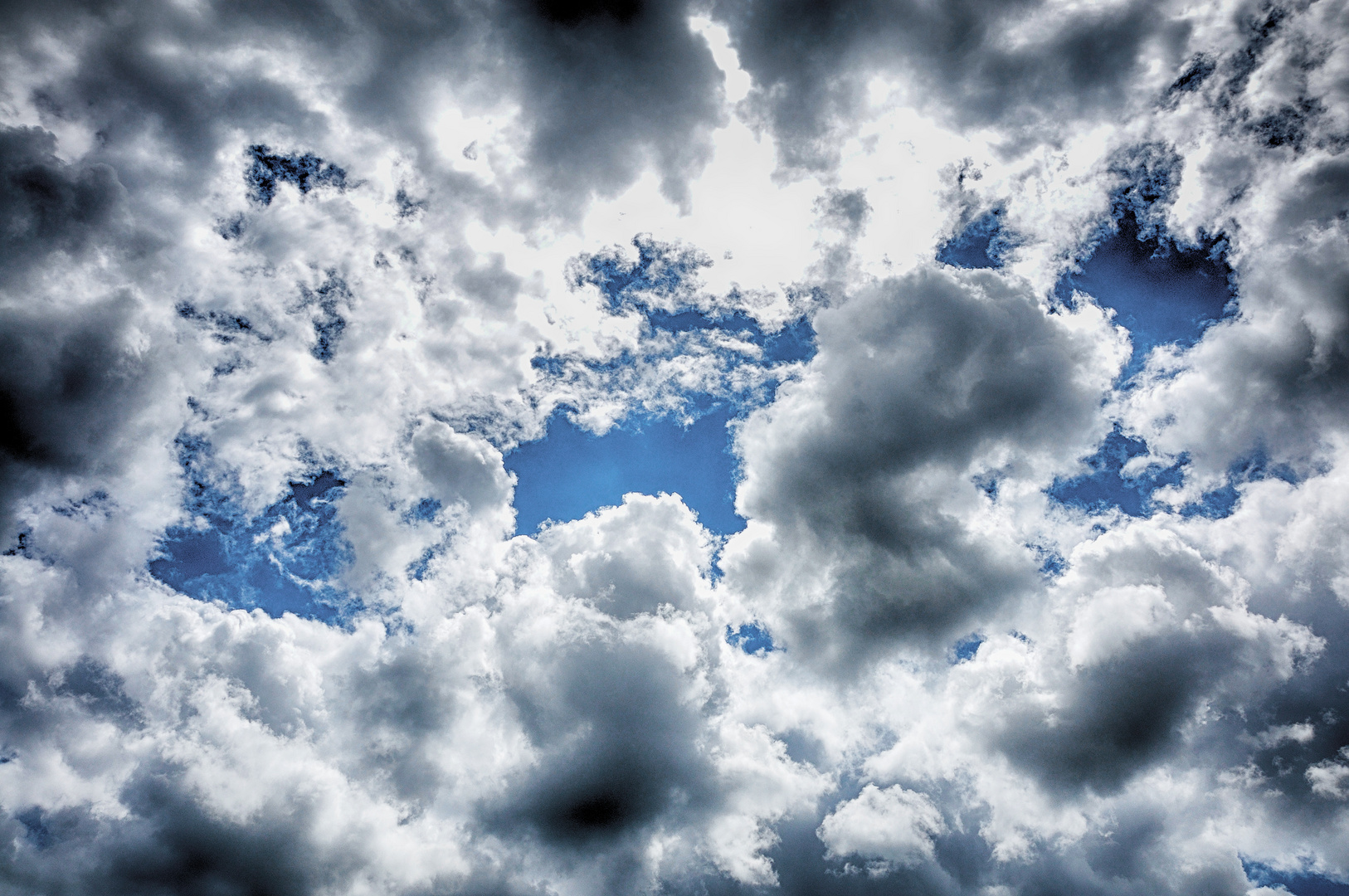 l' ansia che mette un temporale quando si guarda il cielo!