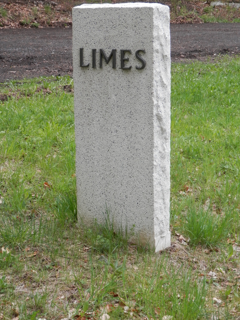 L comme "Limes, limitis" (1)