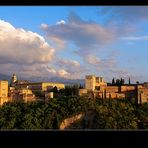 La Alhambra... bajo los últimos rayos de sol del día