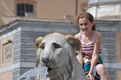 La bambina e il leone