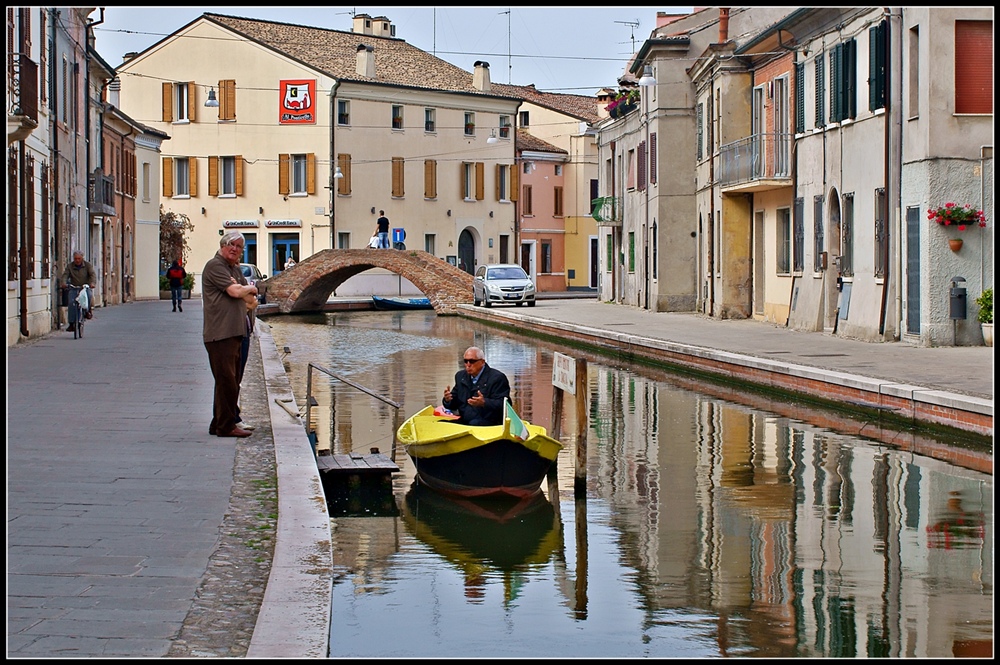 La barchetta gialla