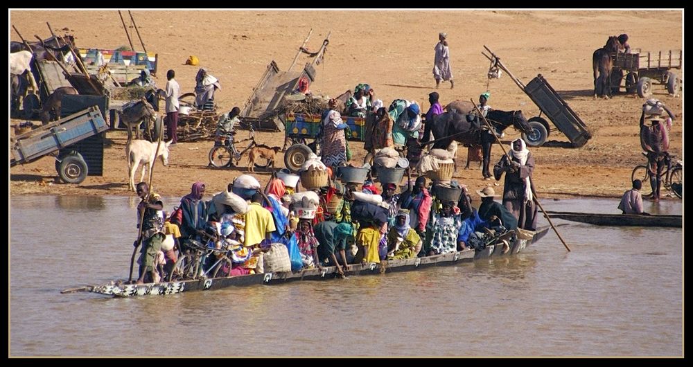 La barque est pleine...