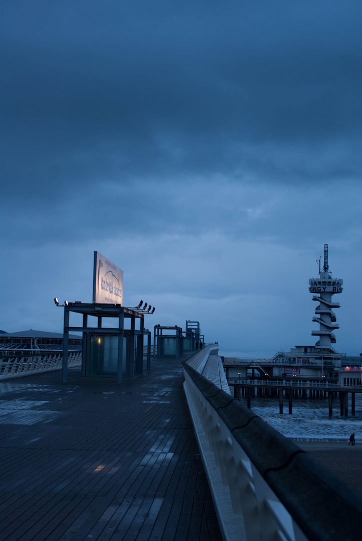 La Base cosmique de Scheveningen