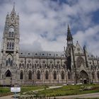 La basilica del Voto Nacional de Quito