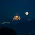 la basilica di superga e luna nascente