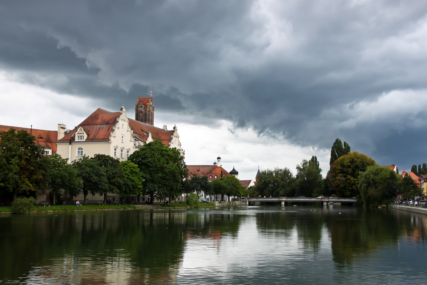 LA bei Gewitter