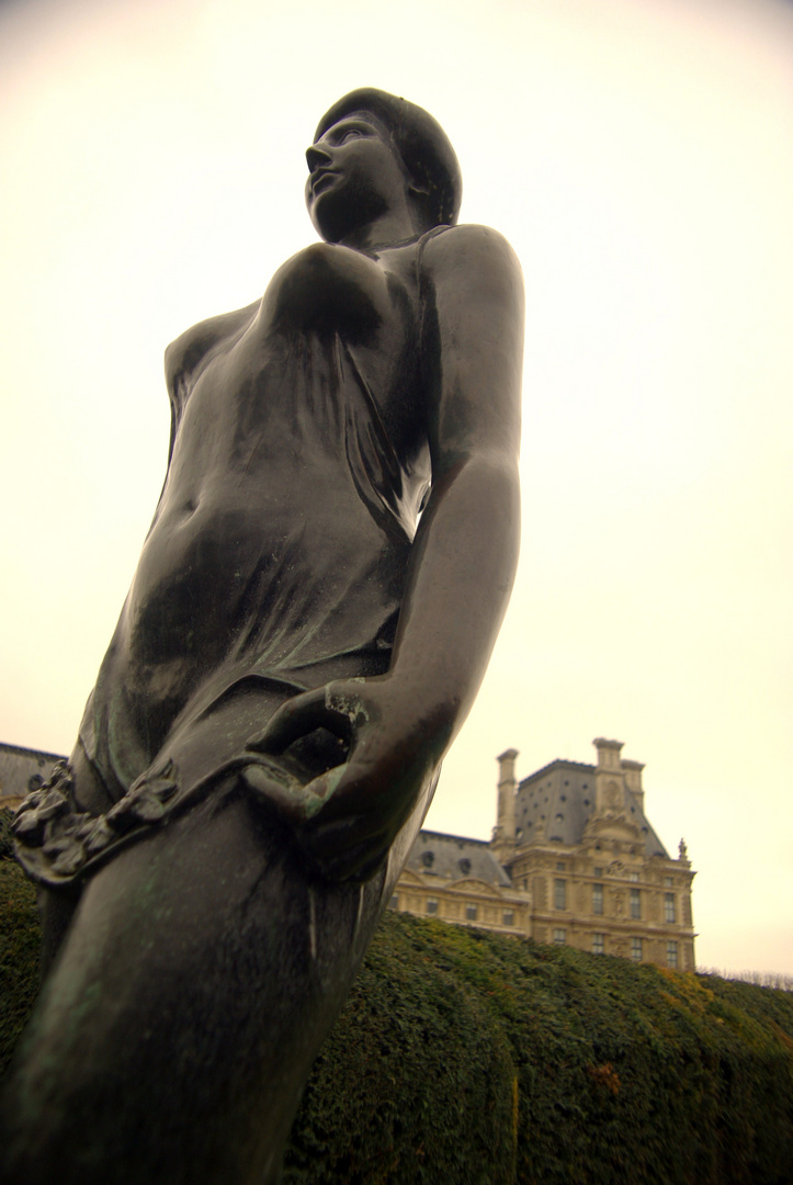 La belle du Louvre