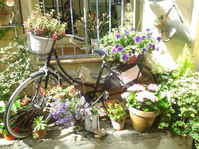 la bicyclette fleurie