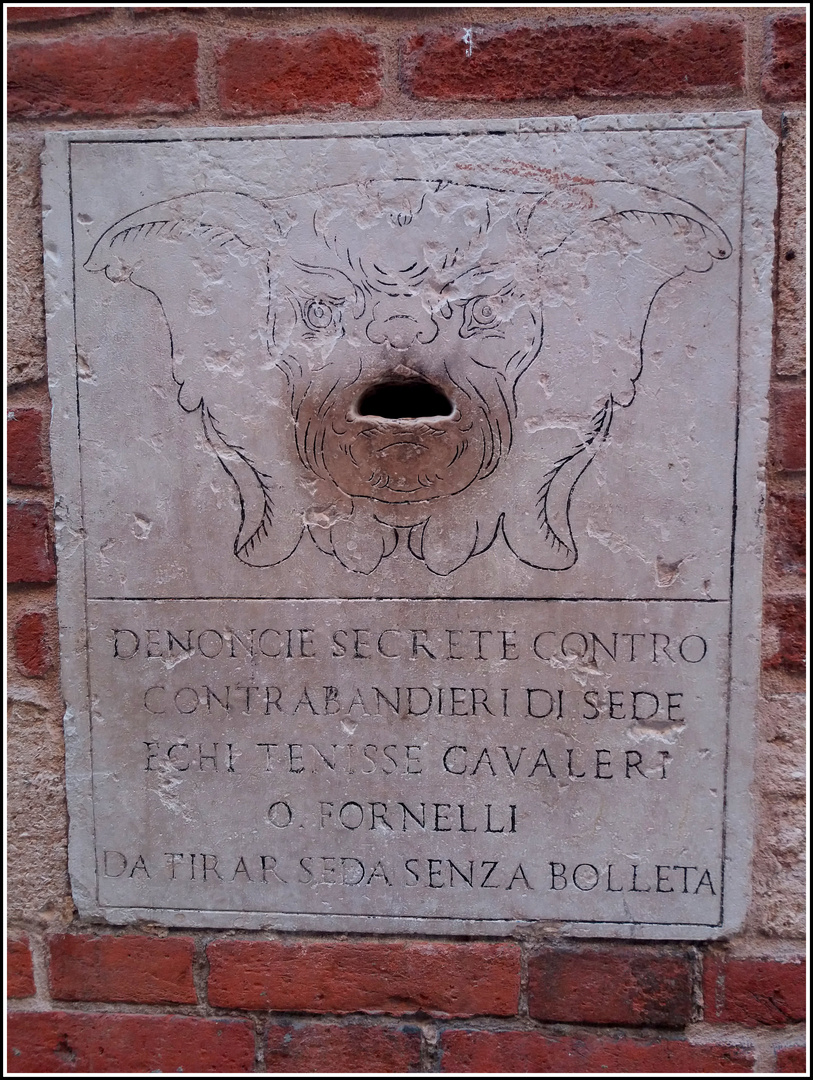 "La bocca della verità " o" bocca del leon"...