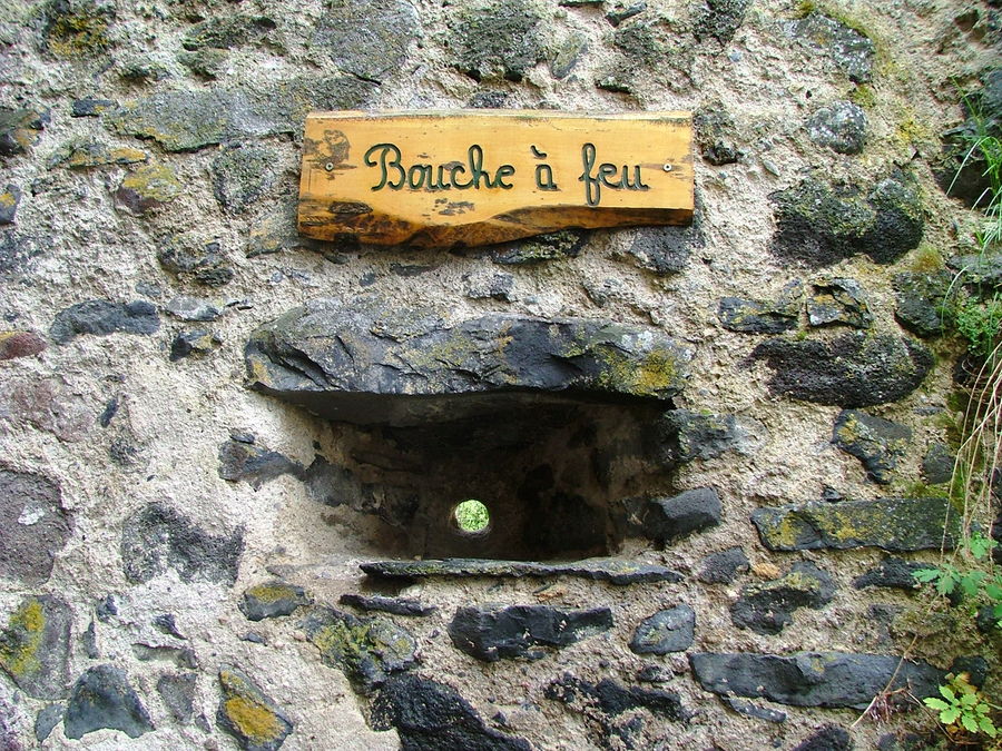 La bouche à Feu de Saurrier Puy de Dôme