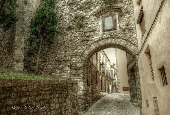 ...la calle arriba...