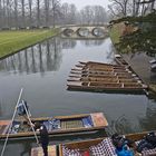 La Cam et ses « punts », en hiver  --  Cambridge  --  Die Cam und ihre « Punts » ; im Winter