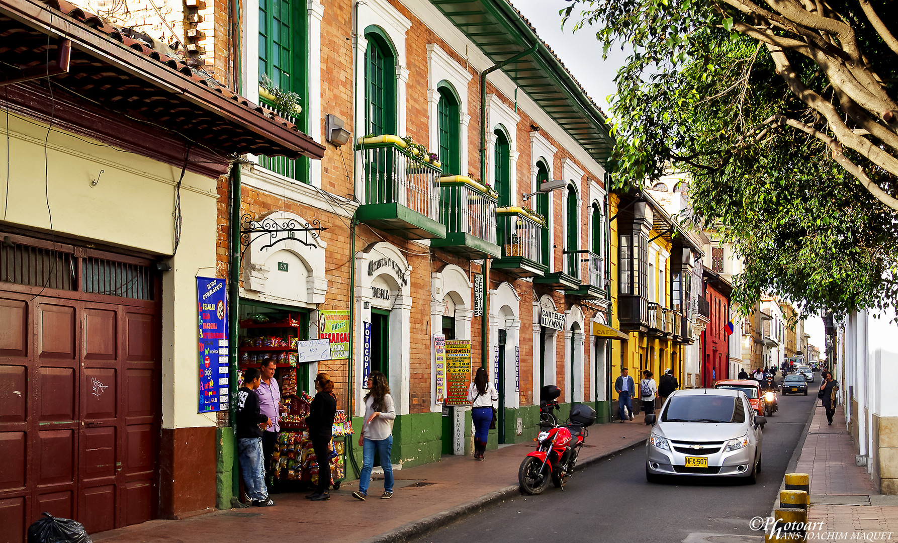 La Candelaria, Bogotá Street 