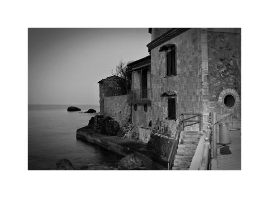 la casa sugli scogli