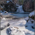 La cascade des Pommiers gelée