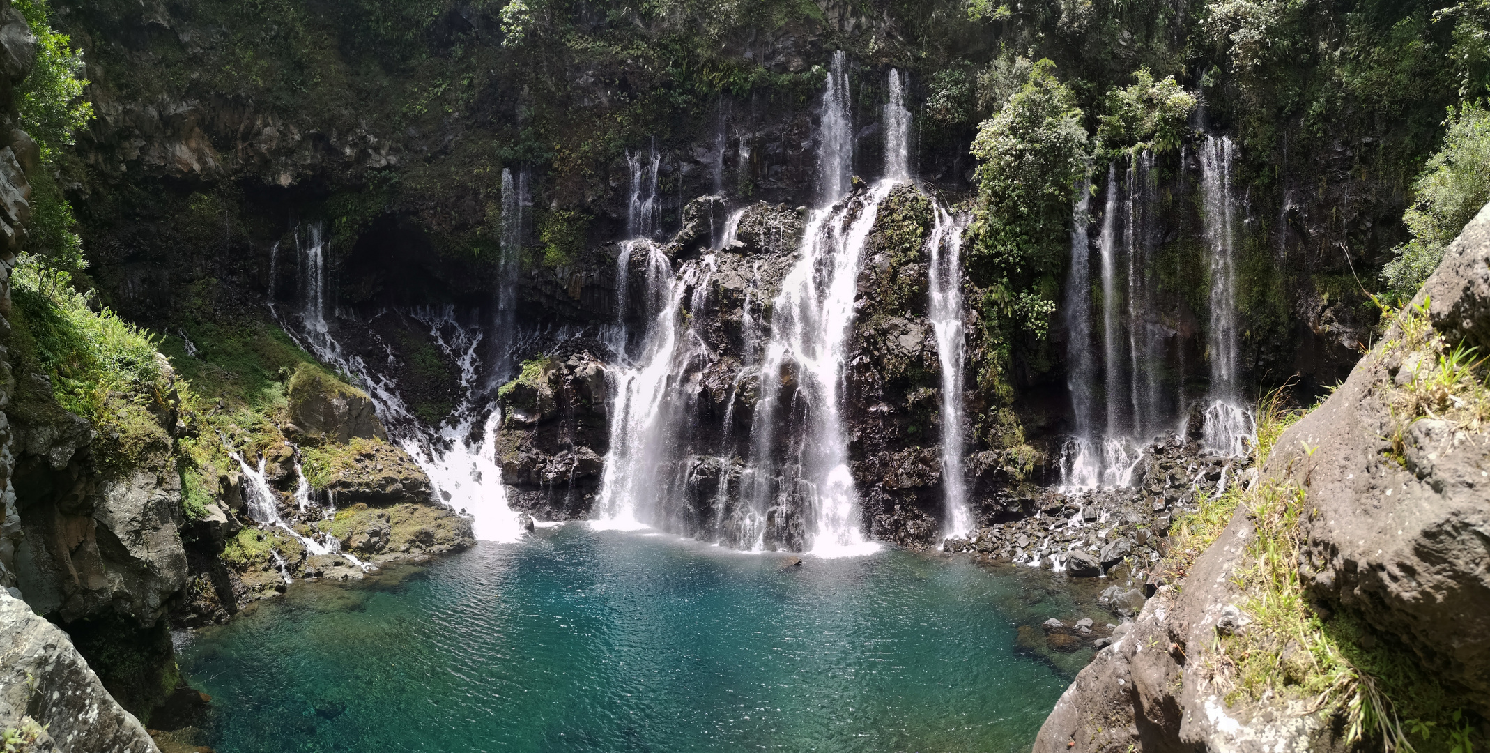 la cascade du grand galet, rivière de Langevin Réunion photo et image