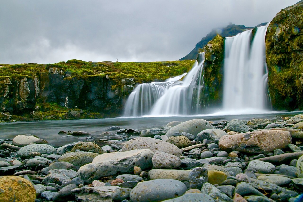 LA CASCATA